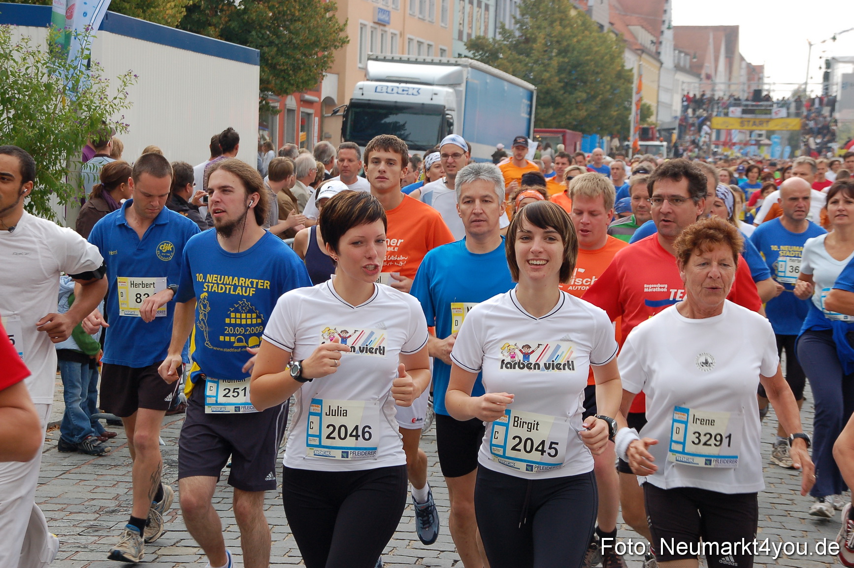 0044 Stadtlauf Neumarkt Unterer Markt 200909